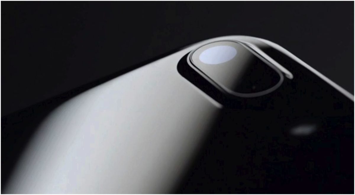 Гаджеты за неделю: от iPhone 7 до новых PlayStation (гаджеты, неделя, iphone, новое, playstation, Apple Watch) Гаджеты за неделю: от iPhone 7 до новых PlayStation