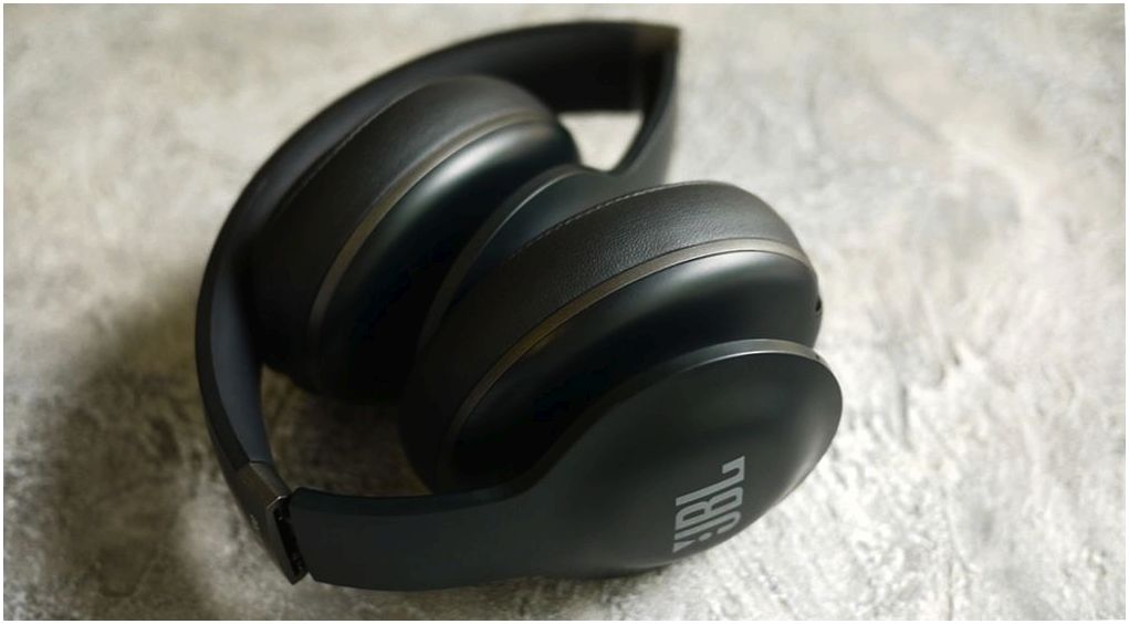 Обзор беспроводных наушников JBL Everest Elite 700: персональное звучание