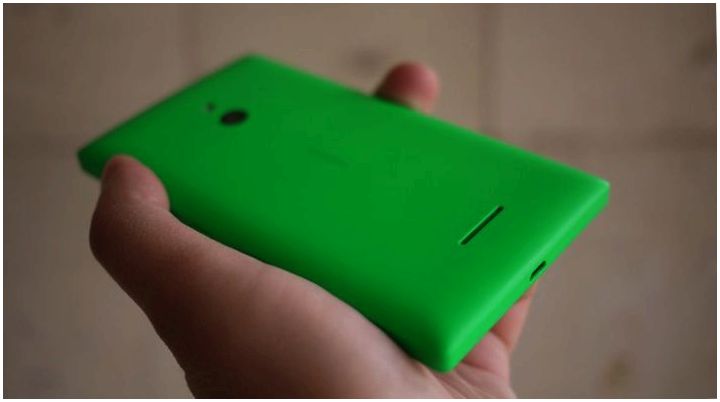 Обзор смартфона Nokia XL: Android-"бюджетник" с пятидюймовыми амбициями