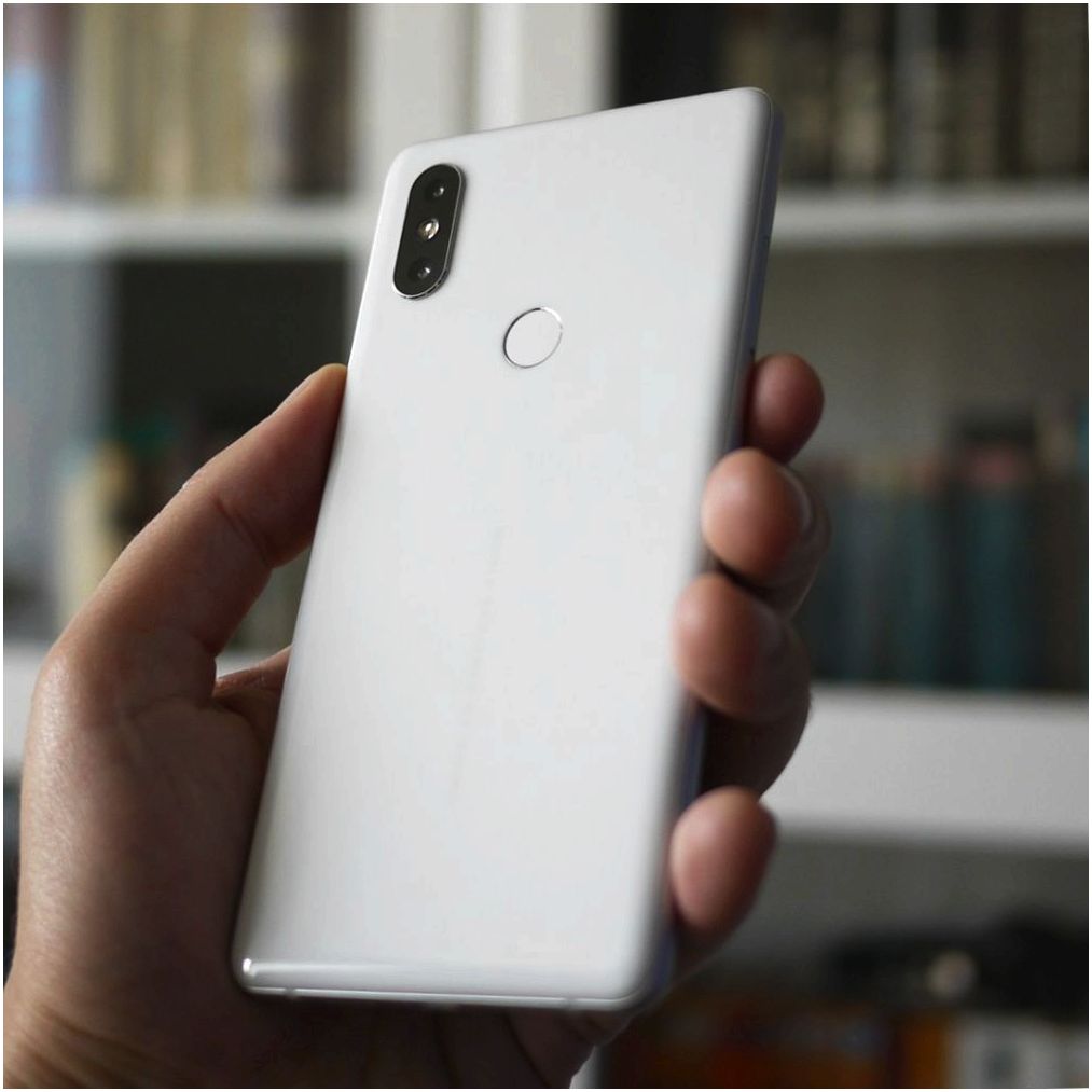 Обзор смартфона Xiaomi Mi Mix 2S: дизайнерский фотофлагман