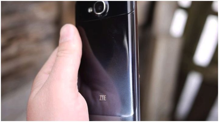 Обзор ZTE Grand Era: как будет "флагман" по-китайски?