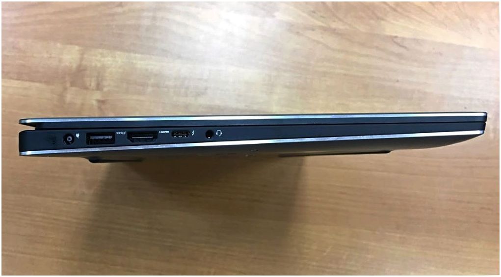 Обзор ноутбука Dell XPS 15: рекордсмен с "безрамочным" дисплеем (обзор, ноутбука, dell, рекордсмен, безрамочным) Обзор ноутбука Dell XPS 15: рекордсмен с "безрамочным" дисплеем