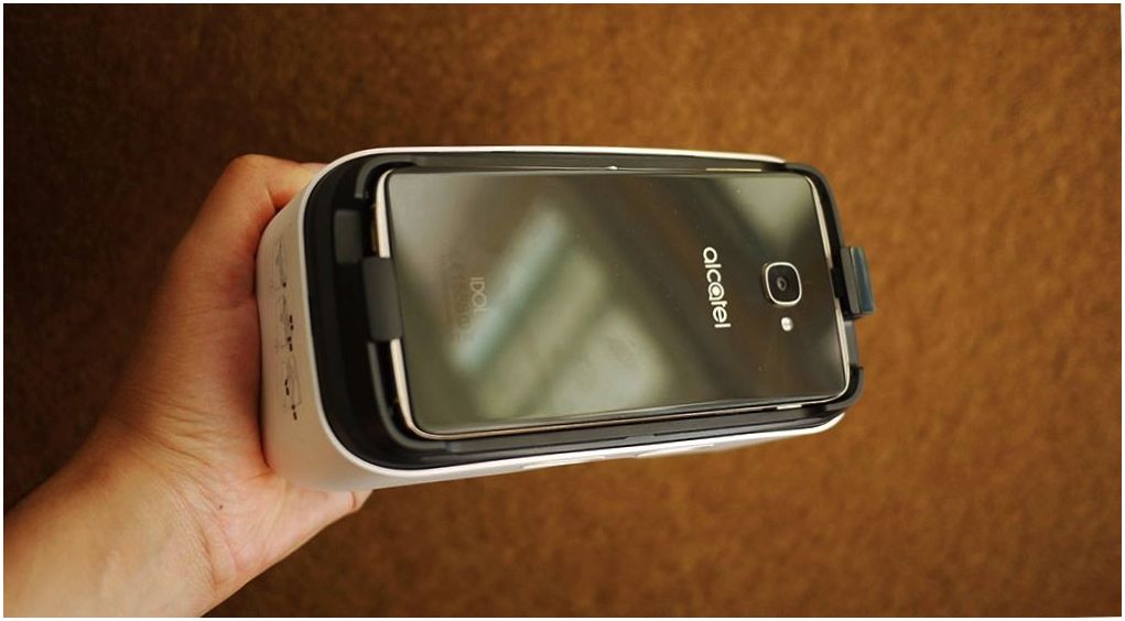 Обзор смартфона Alcatel Idol 4S: диджей с VR-очками (обзор, смартфона, alcatel, idol, диджей) Обзор смартфона Alcatel Idol 4S: диджей с VR-очками