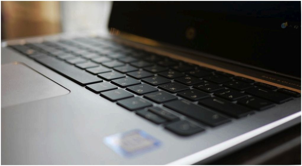 Обзор ультрабука HP EliteBook Folio G1: работа налегке