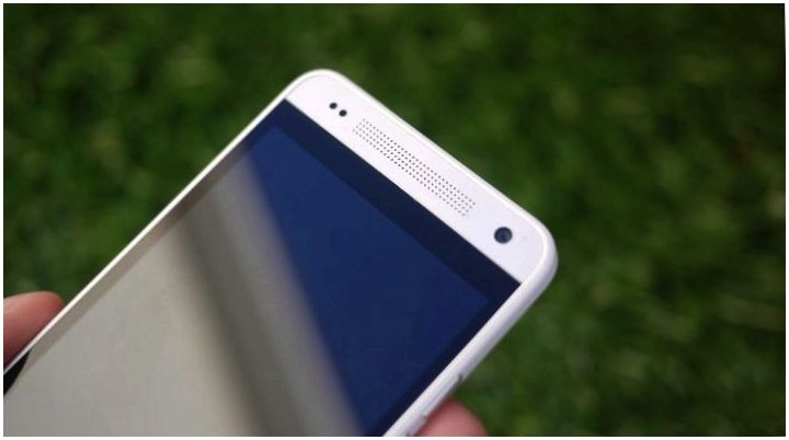 Алю-mini. Обзор смартфона HTC One mini