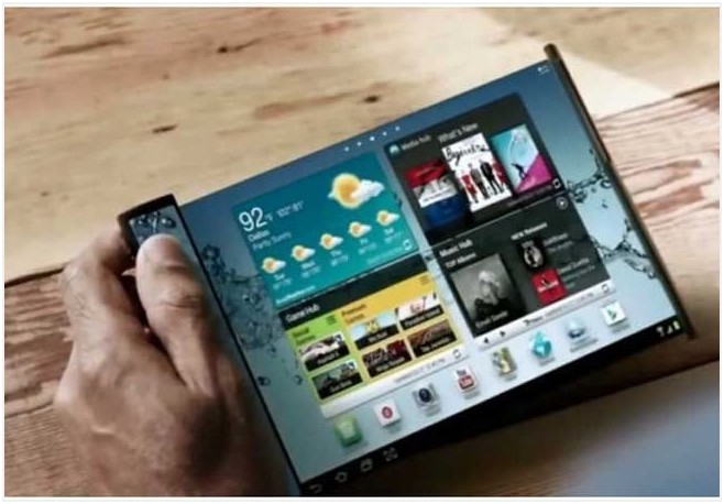 Смартфон Samsung с гибким экраном