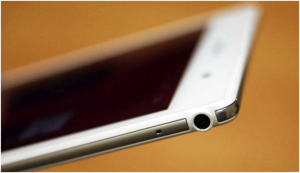 Обзор планшета Sony Xperia Z3 Tablet Compact: при равных возможностях