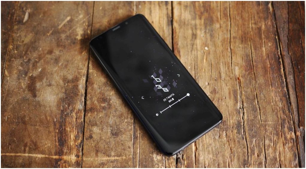 Обзор Samsung Galaxy S9+: незримая эволюция (обзор, samsung, galaxy, незримый, эволюция) Обзор Samsung Galaxy S9+: незримая эволюция