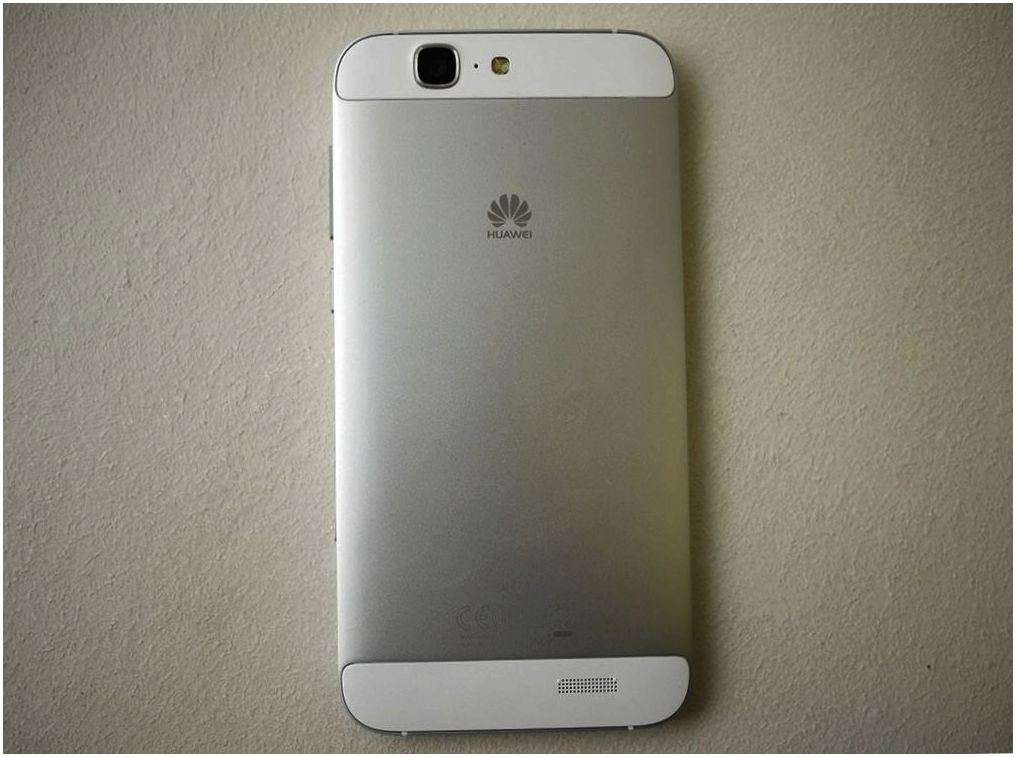 Обзор смартфона Huawei Ascend G7: "середнячок" с экстерьером (обзор, смартфона, huawei, ascend, середнячок) Обзор смартфона Huawei Ascend G7: "середнячок" с экстерьером