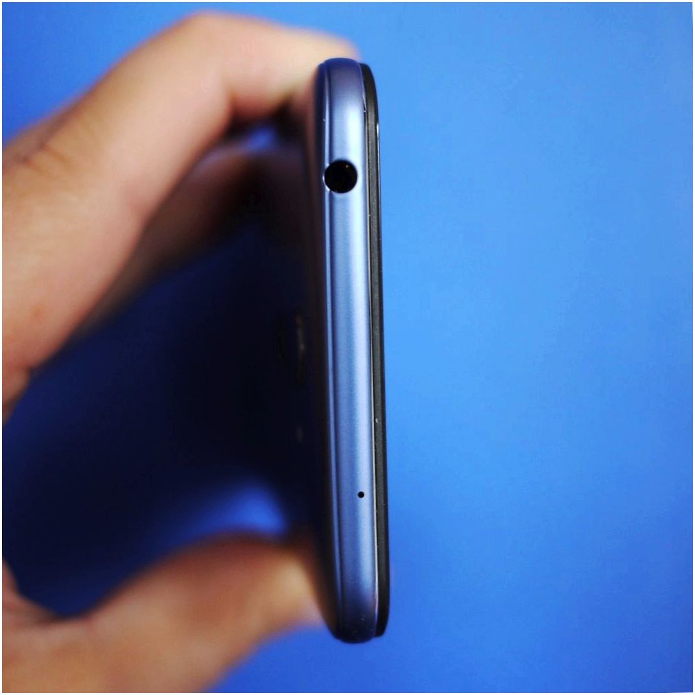 Обзор смартфона Xiaomi Pocophone F1: для практичных геймеров