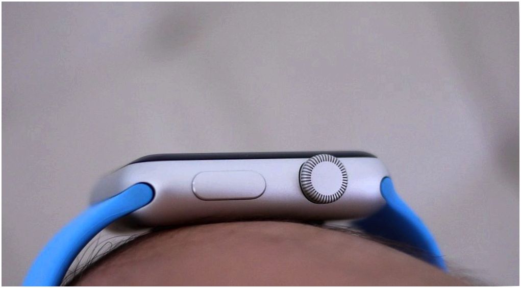 Месяц с Apple Watch: зачем часам "ум"?