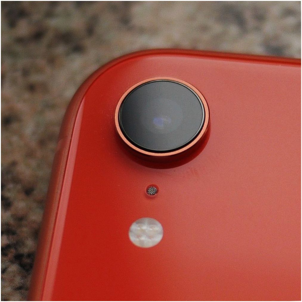 Обзор iPhone XR: все, что нужно, и ничего лишнего
