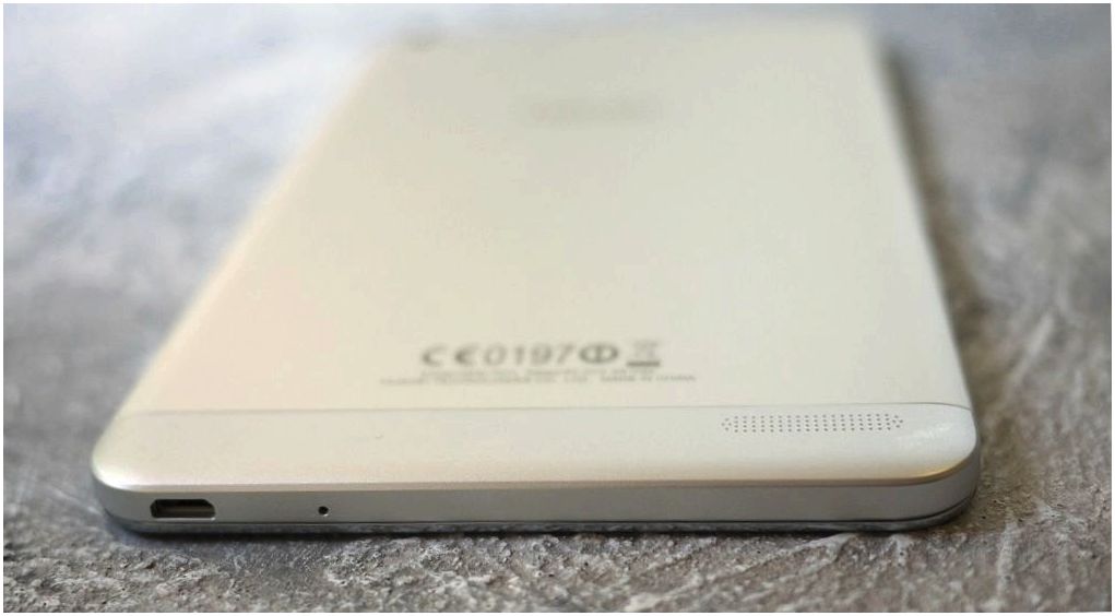 Обзор планшета Huawei MediaPad X2: телефон для Гулливера