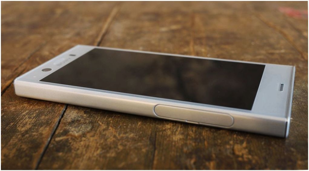 Обзор смартфона Sony Xperia XZ1 Compact: компактный крепыш (обзор, смартфона, sony, xperia) Обзор смартфона Sony Xperia XZ1 Compact: компактный крепыш