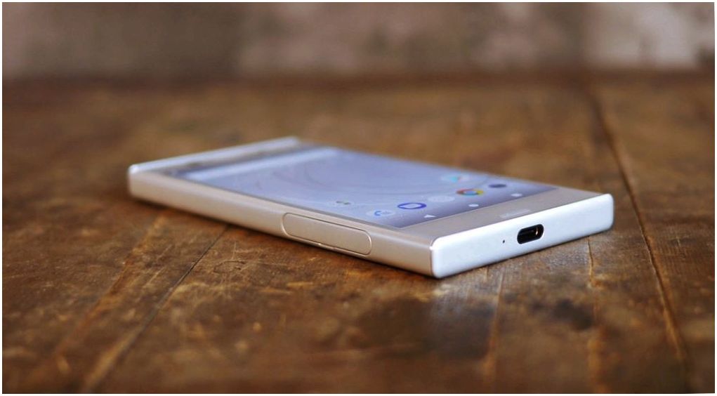 Обзор смартфона Sony Xperia XZ1 Compact: компактный крепыш (обзор, смартфона, sony, xperia) Обзор смартфона Sony Xperia XZ1 Compact: компактный крепыш