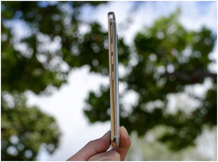 Обзор обзоров HTC One M9: смартфон, не желающий меняться