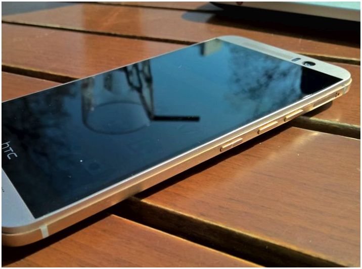 Обзор обзоров HTC One M9: смартфон, не желающий меняться