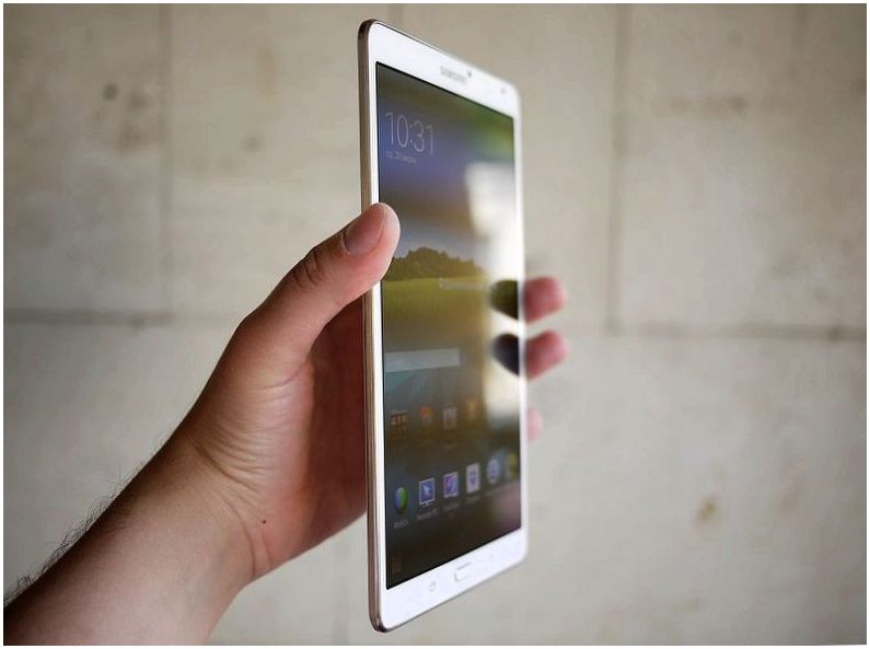 Обзор планшета Samsung Galaxy Tab S 8.4: козырь - дисплей (обзор, планшет, samsung, galaxy) Обзор планшета Samsung Galaxy Tab S 8.4: козырь - дисплей