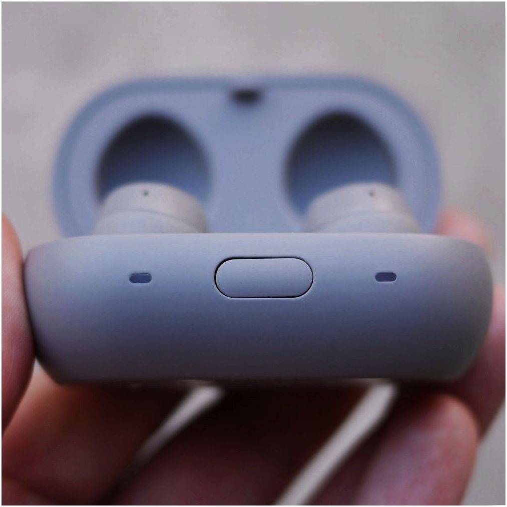 Обзор беспроводных наушников Samsung Gear IconX (2018)