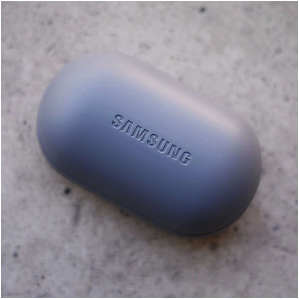 Обзор беспроводных наушников Samsung Gear IconX (2018)