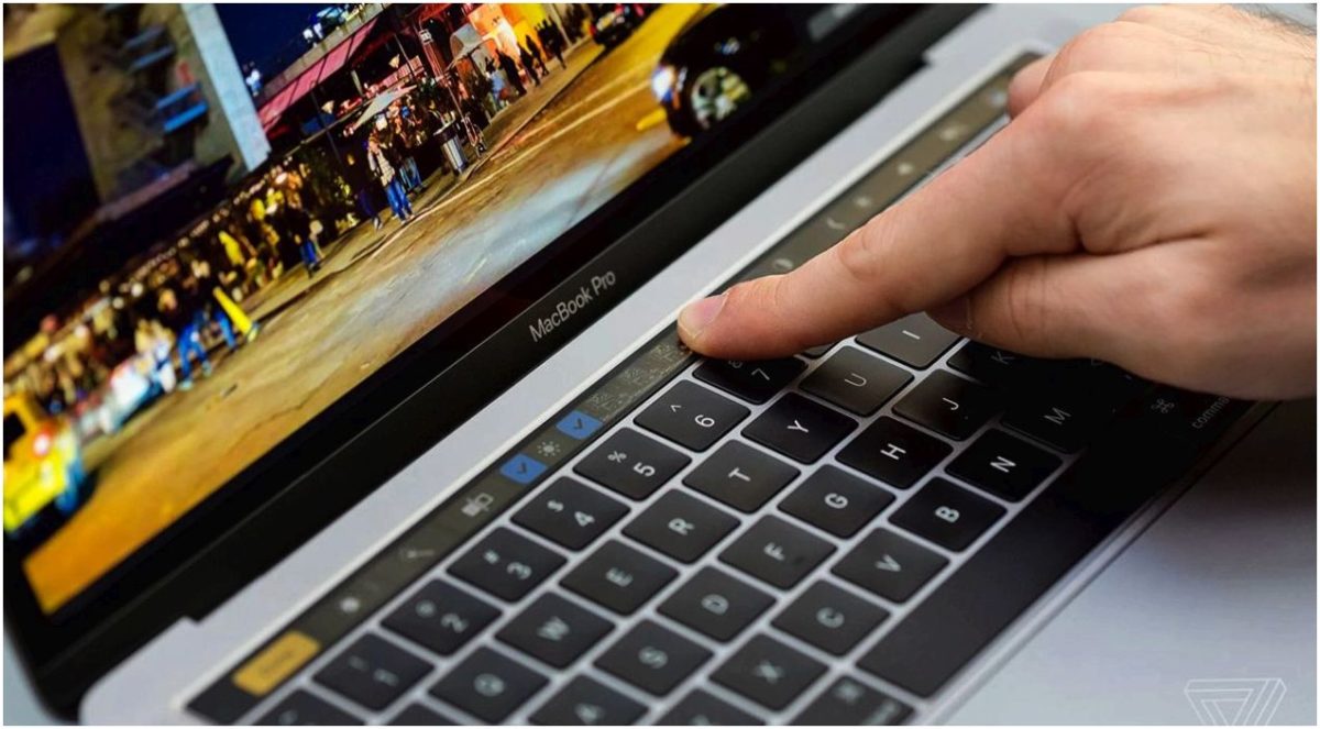 Обзор обзоров: MacBook Pro с тачбаром (обзор, macbook, тачбаром, MacBook 2018) Обзор обзоров: MacBook Pro с тачбаром