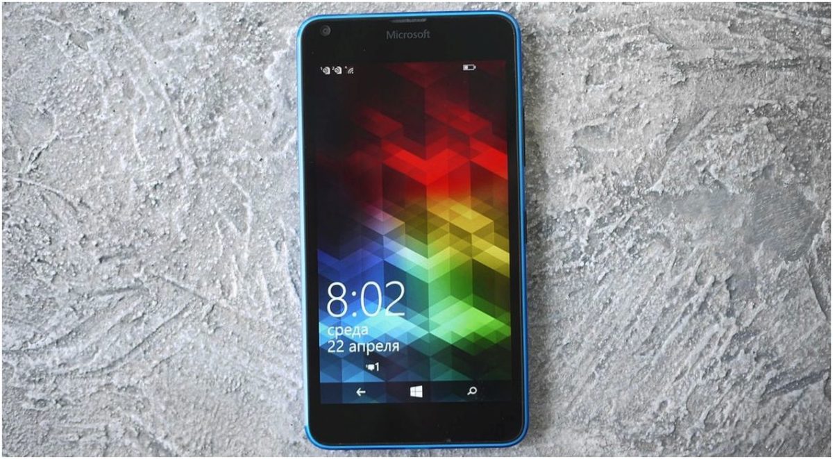 Обзор смартфона Microsoft Lumia 640: яркий "обновленец"