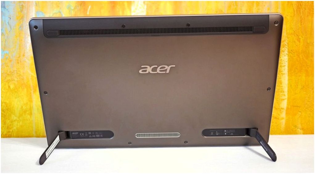 Обзор Acer Aspire Z3–700: мегапланшет на ножках (обзор, acer, aspire, мегапланшет) Обзор Acer Aspire Z3–700: мегапланшет на ножках