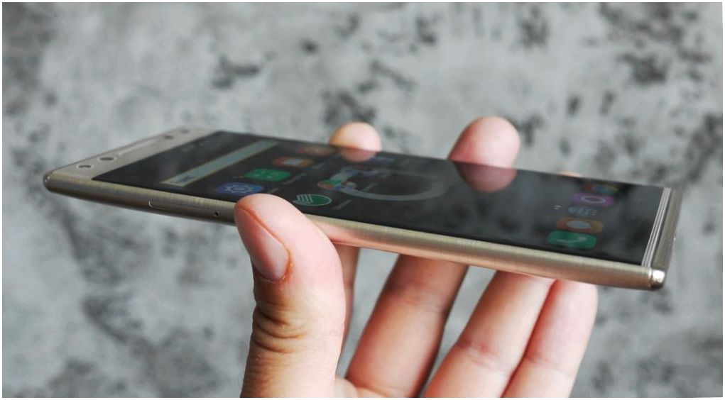 Обзор смартфона Alcatel 5: врио флагмана (обзор, смартфона, alcatel, врио, флагман) Обзор смартфона Alcatel 5: врио флагмана