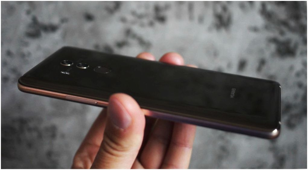 Обзор смартфона Huawei Mate 10 Pro: "разумная машина"
