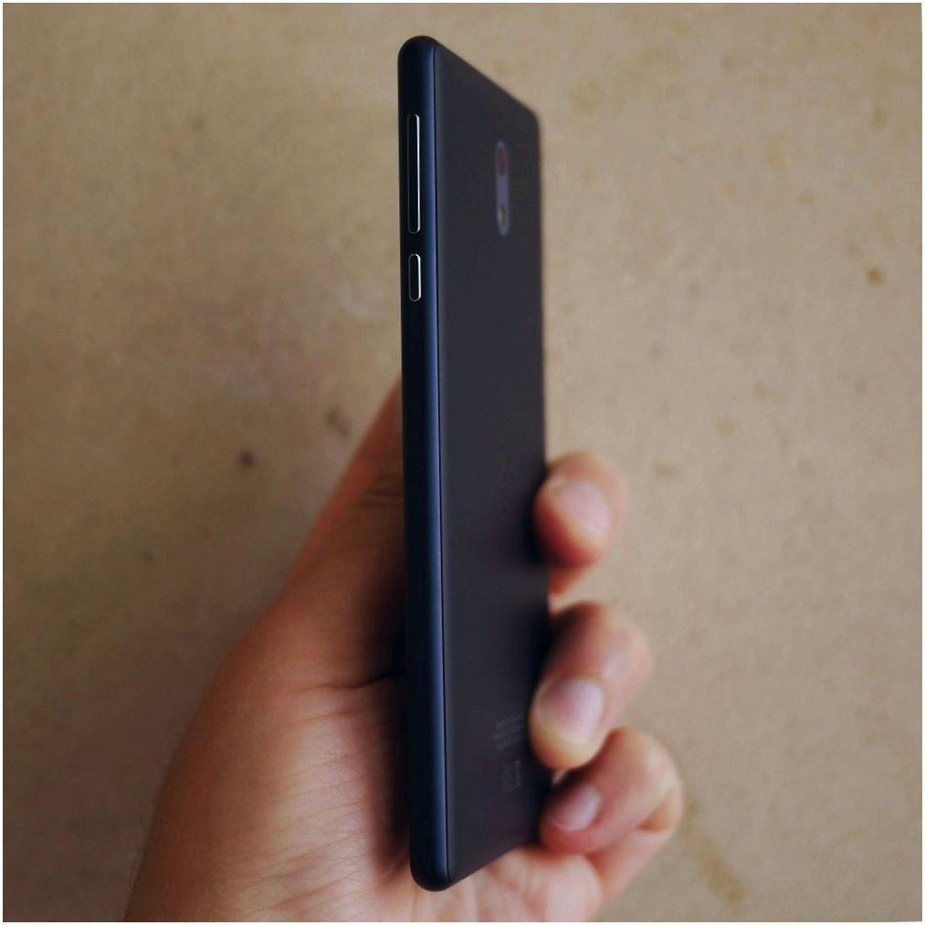 Обзор смартфона Nokia 3: скромное возвращение