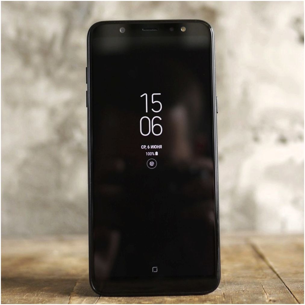 Обзор смартфона Samsung Galaxy A6+: фокус на автопортрете (обзор, смартфона, samsung, galaxy, фокус) Обзор смартфона Samsung Galaxy A6+: фокус на автопортрете