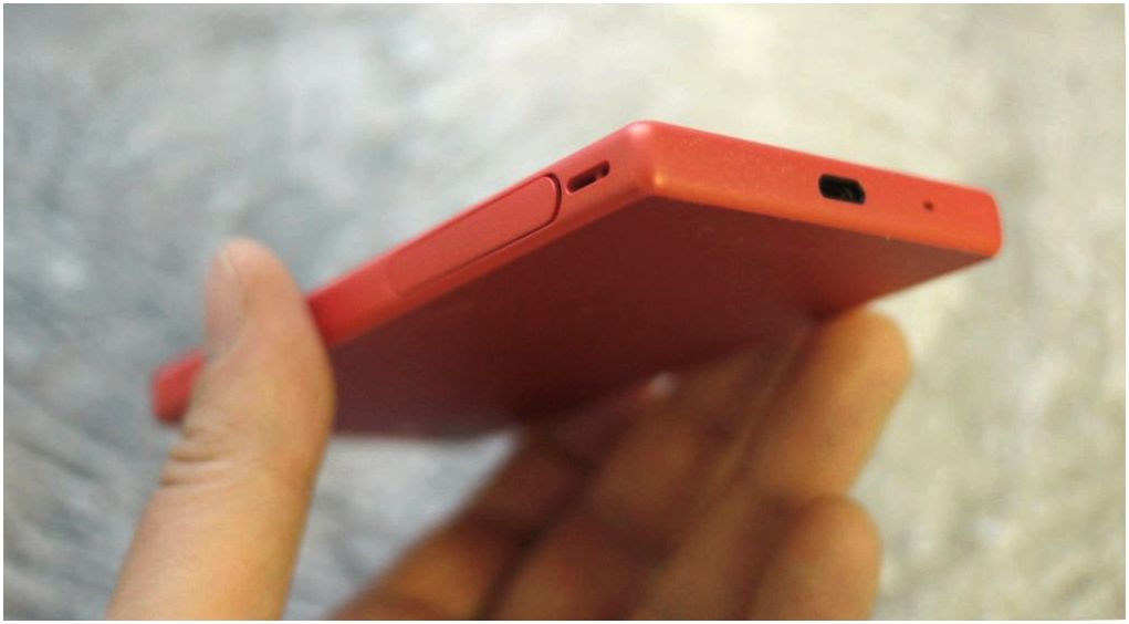 Обзор смартфона Sony Xperia Z5 Compact: удобство превыше всего