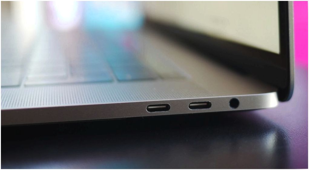 15-дюймовый MacBook Pro с Touch Bar: длительный тест у журналиста и дизайнера (15-дюймовый, macbook, touch, длительный) 15-дюймовый MacBook Pro с Touch Bar: длительный тест у журналиста и дизайнера
