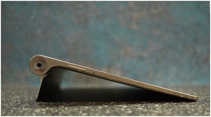 "Йога" в трех позах. Обзор планшета Lenovo Yoga Tablet 10 (поза, обзор, планшет, lenovo, yoga) "Йога" в трех позах. Обзор планшета Lenovo Yoga Tablet 10