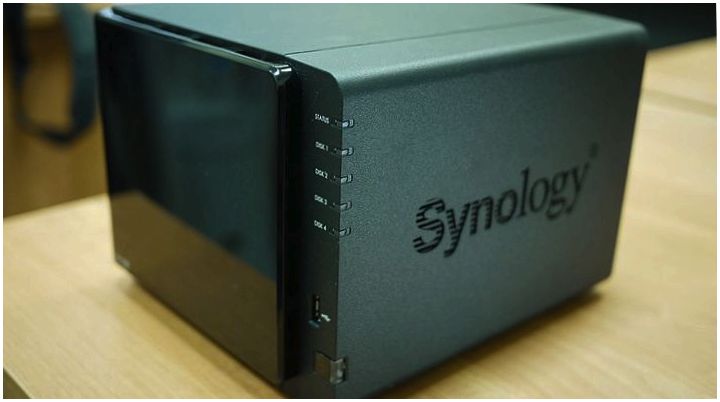 Обзор сетевого хранилища Synology DS412+ (обзор, сетевой, хранилище, synology, ds412) Обзор сетевого хранилища Synology DS412+