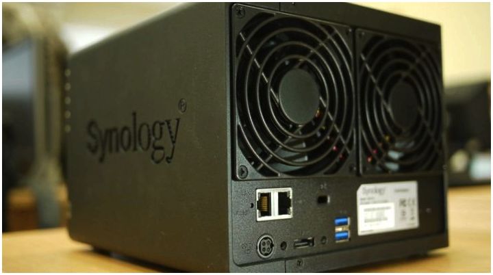 Обзор сетевого хранилища Synology DS412+ (обзор, сетевой, хранилище, synology, ds412) Обзор сетевого хранилища Synology DS412+