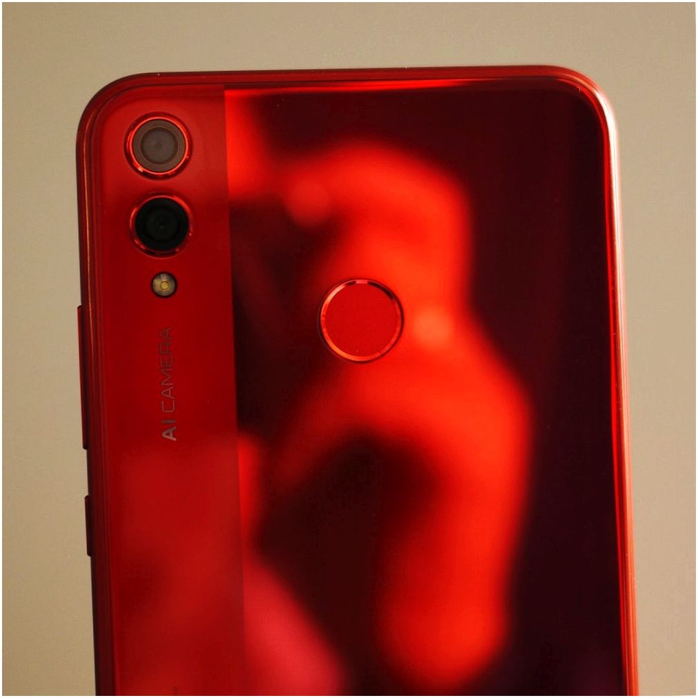Обзор смартфона Honor 8X: когда флагман не нужен (обзор, смартфона, honor, флагман, нужный) Обзор смартфона Honor 8X: когда флагман не нужен
