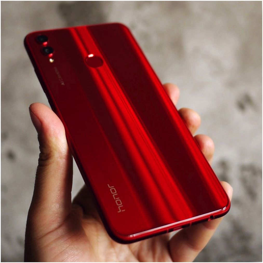 Обзор смартфона Honor 8X: когда флагман не нужен (обзор, смартфона, honor, флагман, нужный) Обзор смартфона Honor 8X: когда флагман не нужен