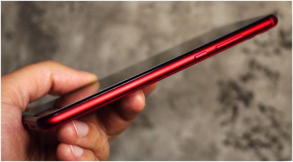 Обзор смартфона Honor 8X: когда флагман не нужен (обзор, смартфона, honor, флагман, нужный) Обзор смартфона Honor 8X: когда флагман не нужен