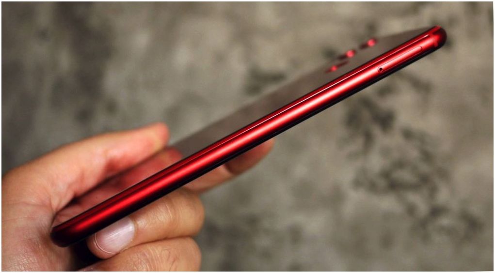 Обзор смартфона Honor 8X: когда флагман не нужен (обзор, смартфона, honor, флагман, нужный) Обзор смартфона Honor 8X: когда флагман не нужен