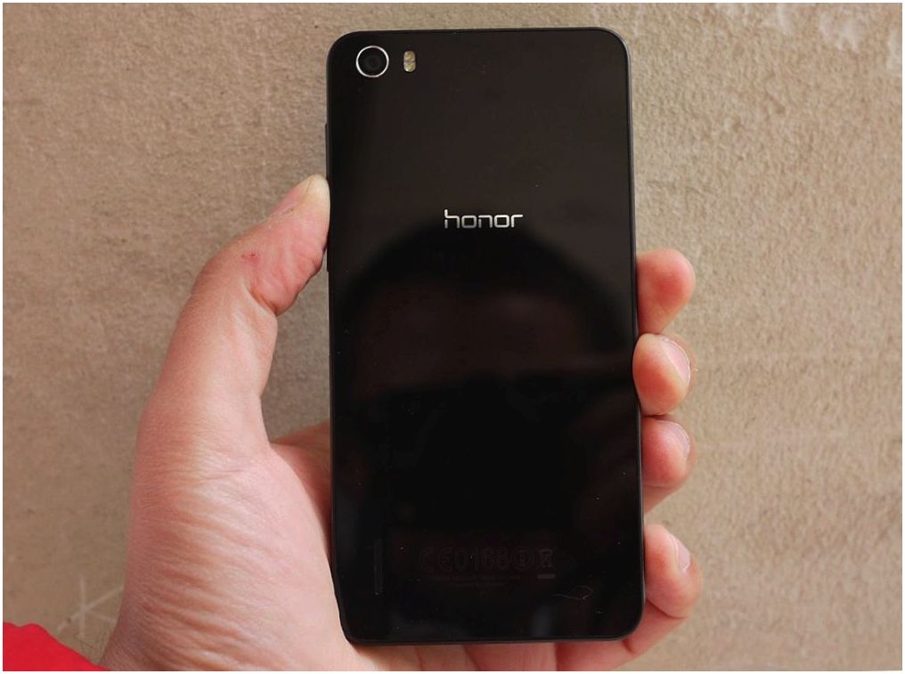 Обзор смартфона Huawei Honor 6: равняясь на флагмана (обзор, смартфона, huawei, honor, равняться) Обзор смартфона Huawei Honor 6: равняясь на флагмана