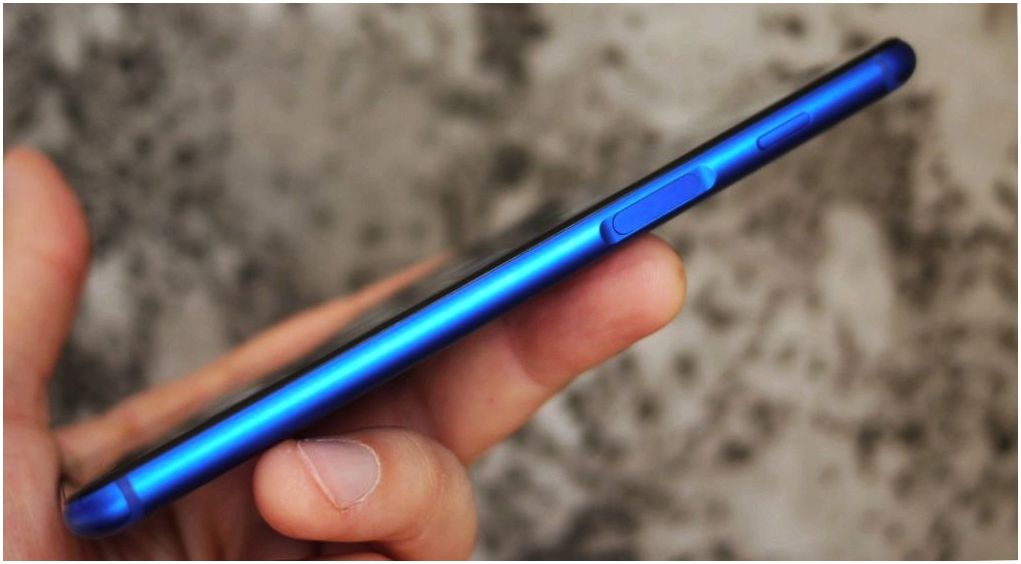 Обзор смартфона Meizu M6s: не отставая от моды
