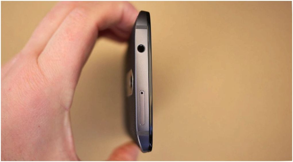 Обзор смартфона Moto X Force: сильнодействующий успокоитель (обзор, смартфона, moto, force, сильнодействующий) Обзор смартфона Moto X Force: сильнодействующий успокоитель