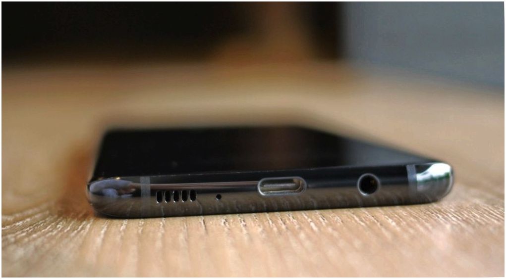 Обзор смартфона Samsung Galaxy S8+: выходя за рамки