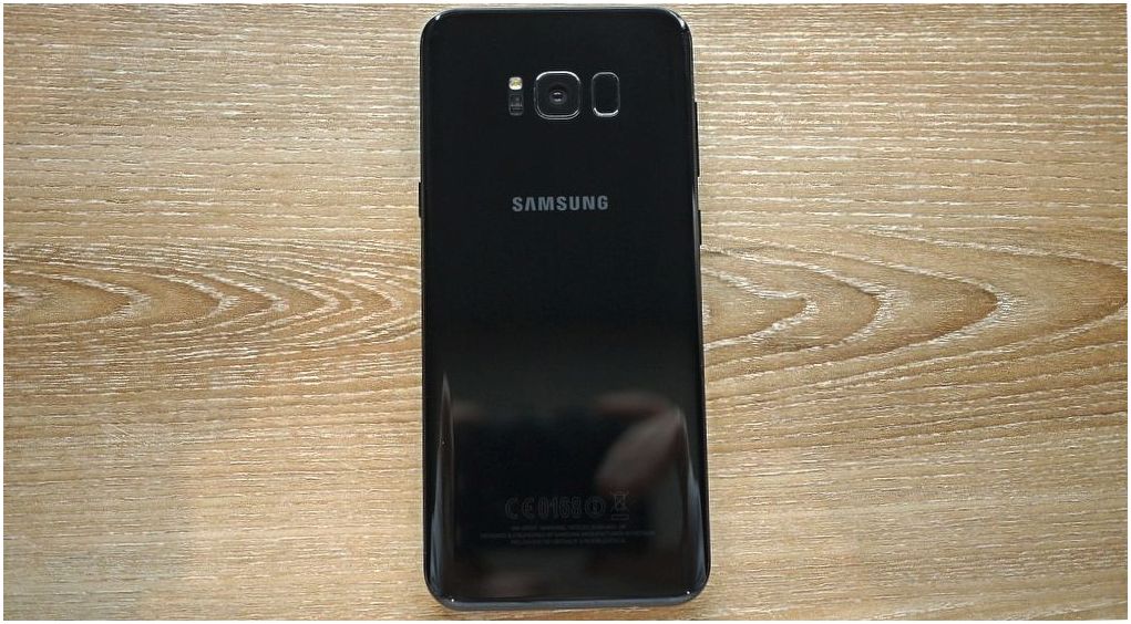Обзор смартфона Samsung Galaxy S8+: выходя за рамки