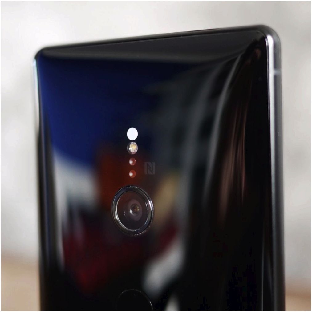 Обзор смартфона Sony Xperia XZ2: новый рецепт японской кухни
