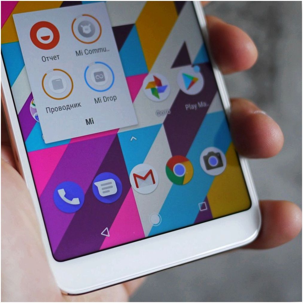 Обзор смартфона Xiaomi Mi A2: "бюджетный Pixel" и несколько "но"