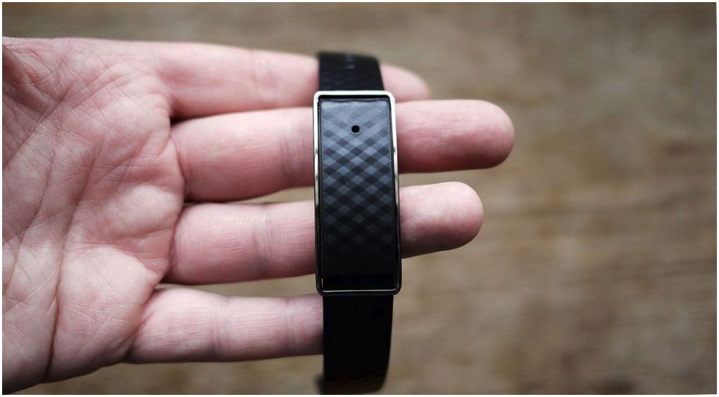 Обзор фитнес-браслета Honor Band A1: шагомер с амбициями (обзор, фитнес-браслета, honor, band, шагомер, амбиция) Обзор фитнес-браслета Honor Band A1: шагомер с амбициями