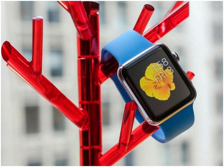 Обзор обзоров Apple Watch: они прекрасны, но покупать рано