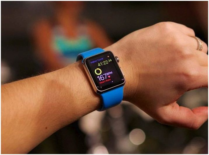 Обзор обзоров Apple Watch: они прекрасны, но покупать рано